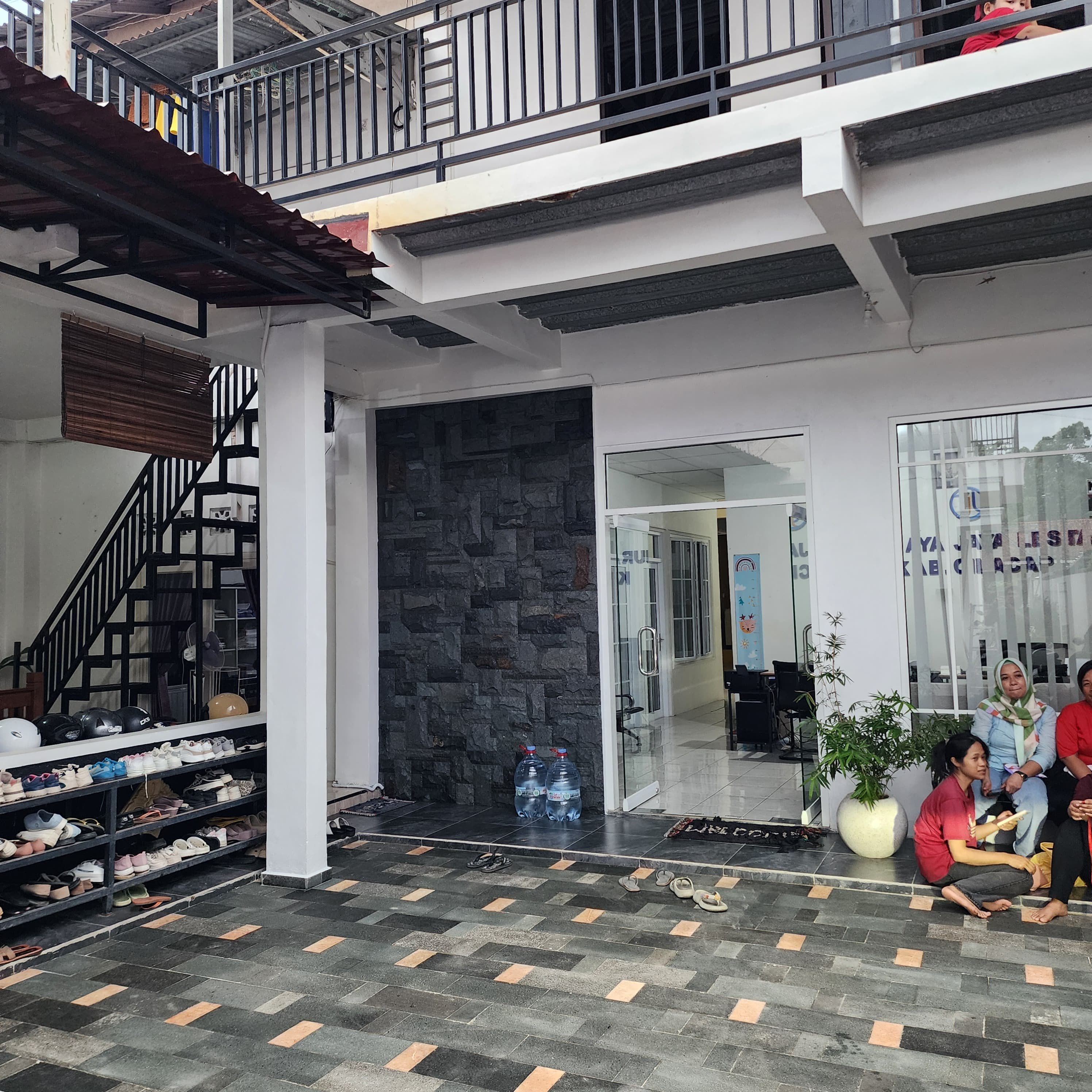 Paving Block Bata 3