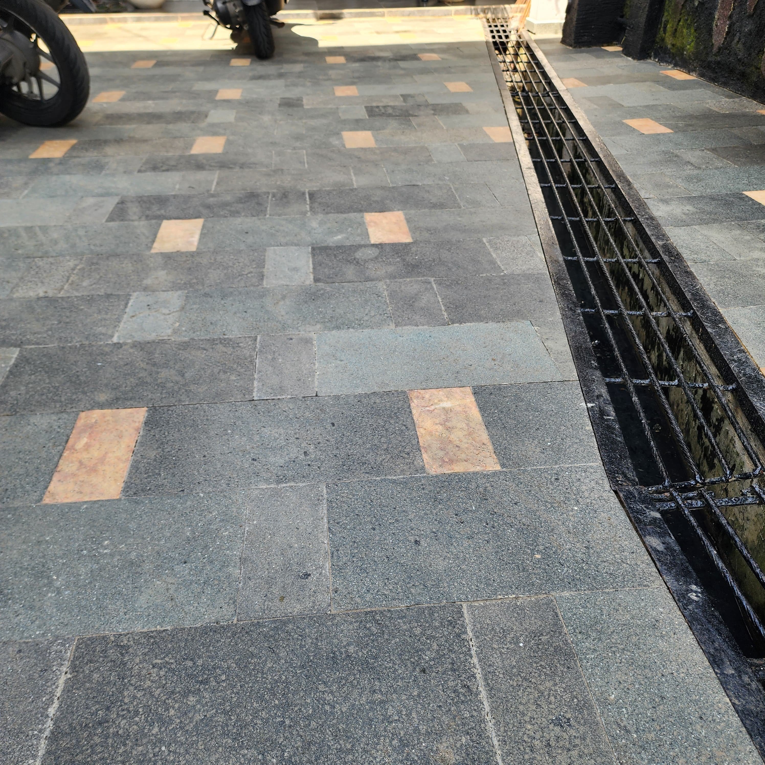 Paving Block Bata 4